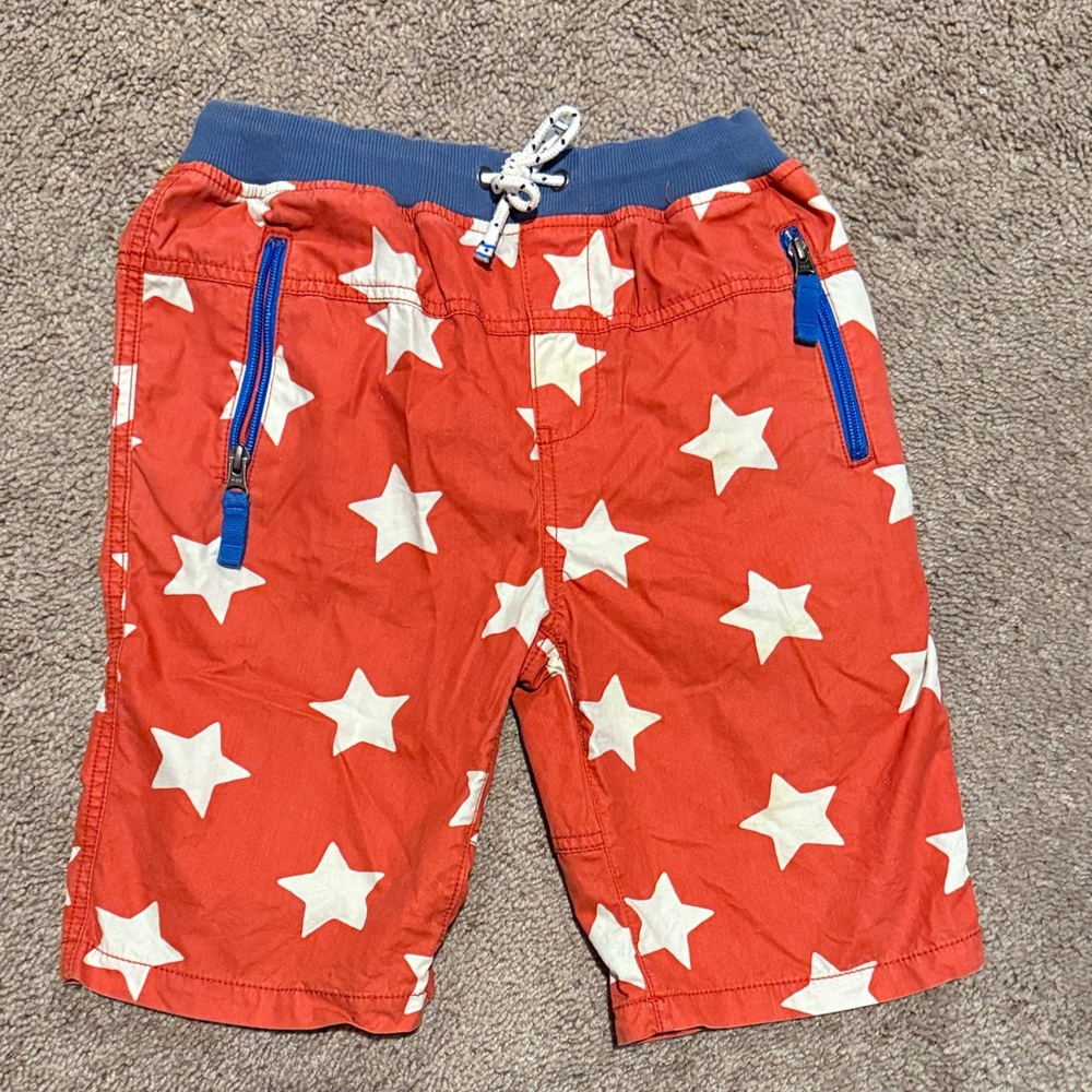 Boden star shorts Red Star-Patterned